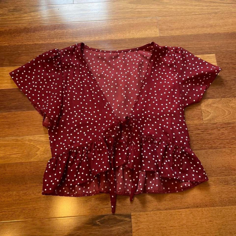 red and white polka dot tie front crop top